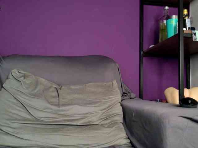aaron-nvk Sex Cam Show