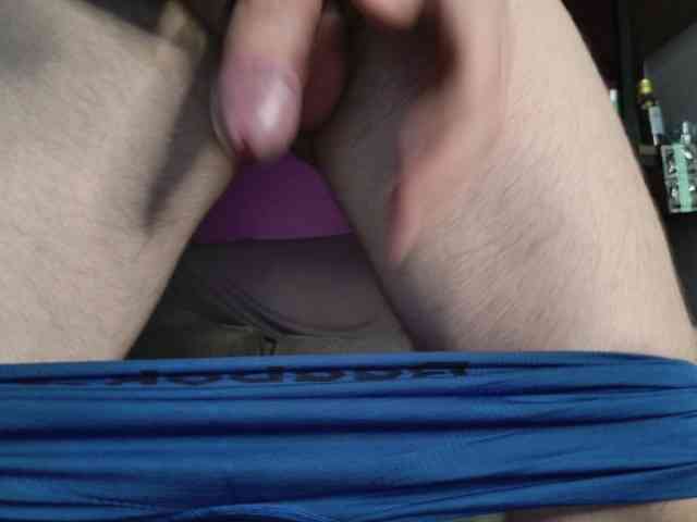 aaron-nvk Sex Cam Show