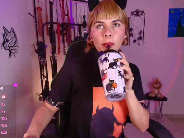 ariannaconnor2 webcam