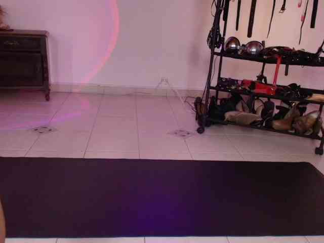 ariannaconnor2 webcam
