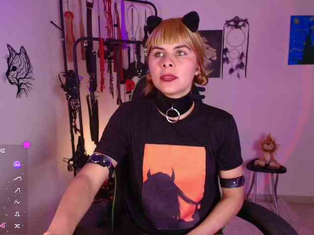 ariannaconnor2 webcam