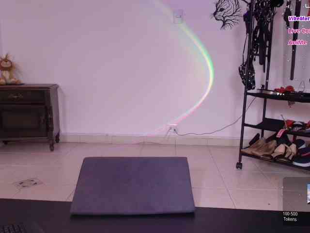 ariannaconnor2 webcam