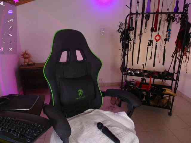 ariannaconnor2 webcam