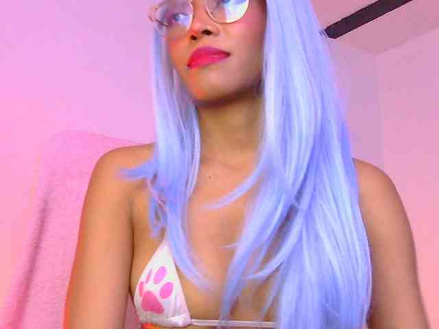 Annie-miller webcam
