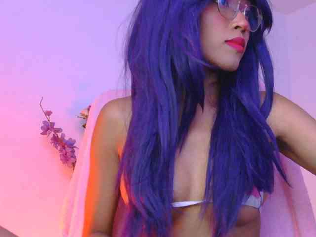 Annie-miller webcam