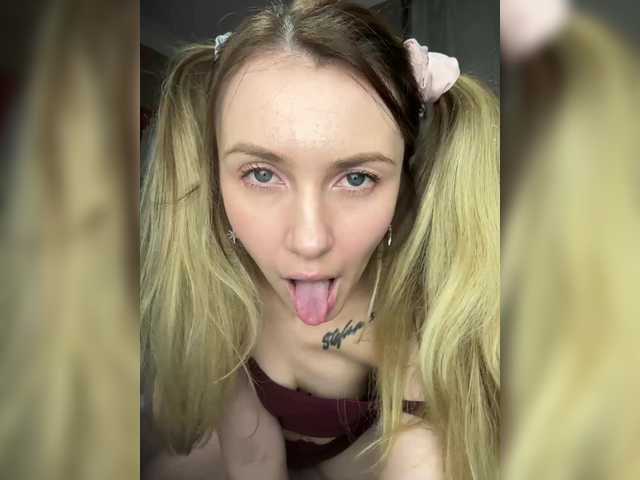 KristinaMoonx