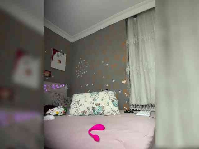 KristinaMoonx webcam