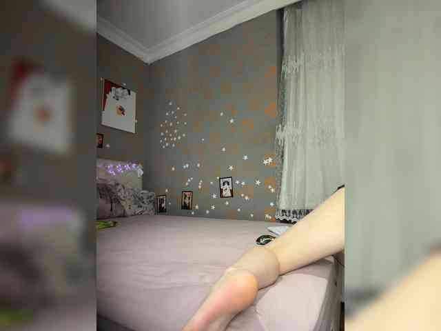 KristinaMoonx webcam