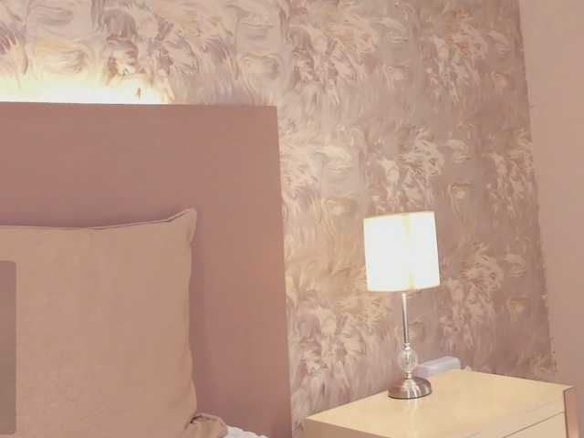 MilaGrace live cam on BongaCams