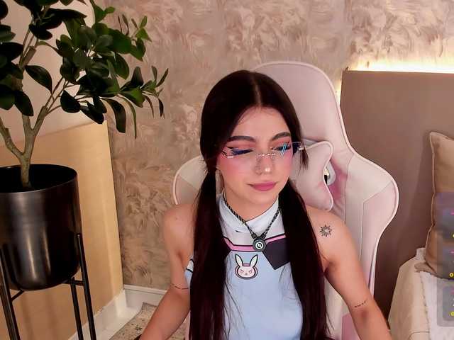 MilaGrace live cam on BongaCams