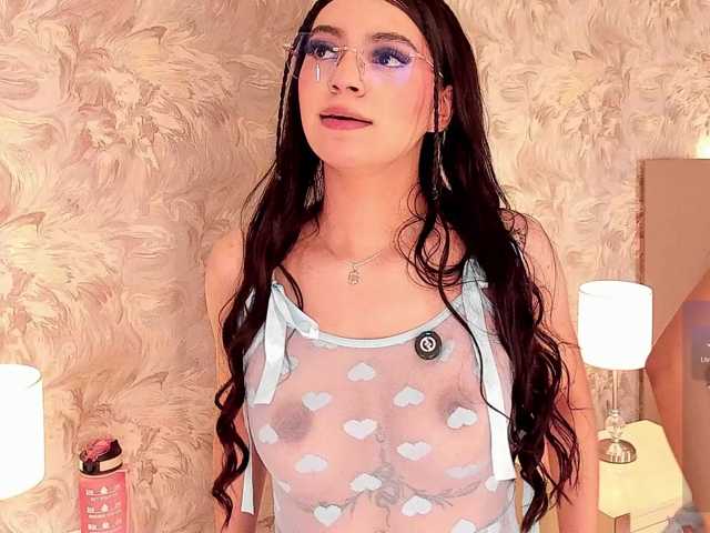 MilaGrace live cam on BongaCams