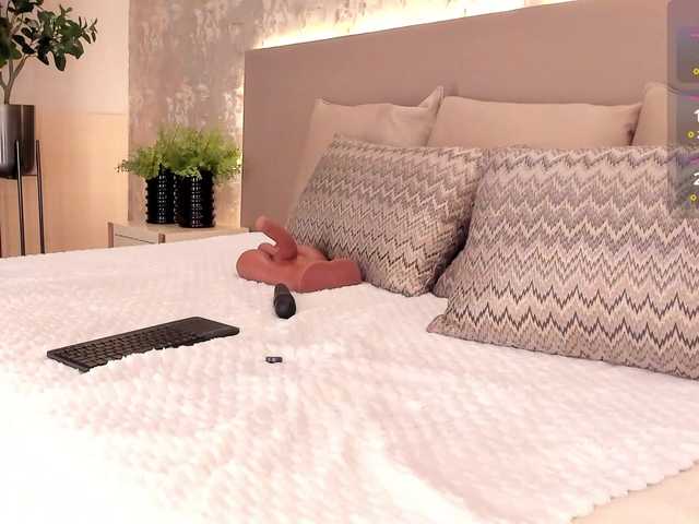 MilaGrace live cam on BongaCams