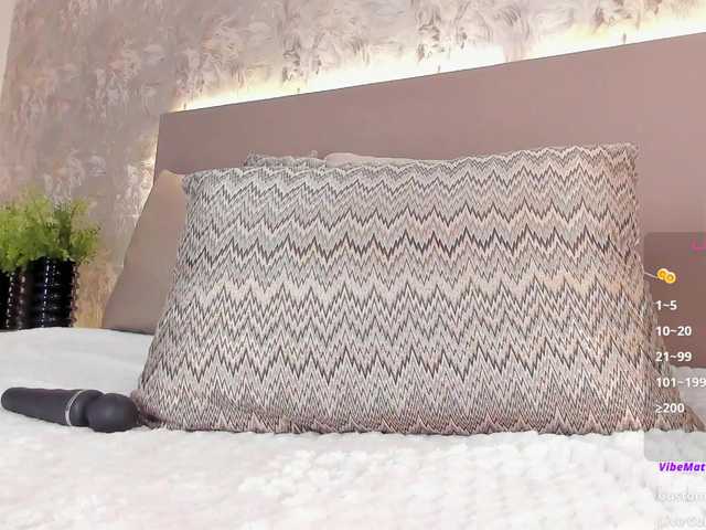 MilaGrace live cam on BongaCams