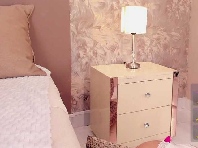 MilaGrace live cam on BongaCams