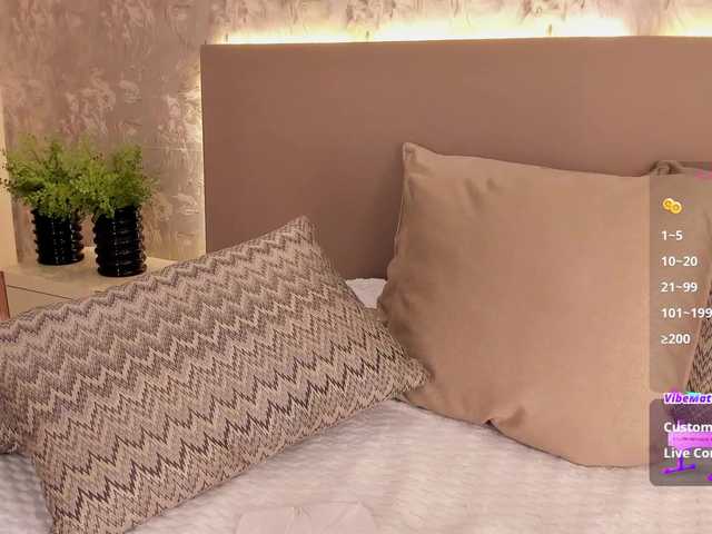 MilaGrace live cam on BongaCams
