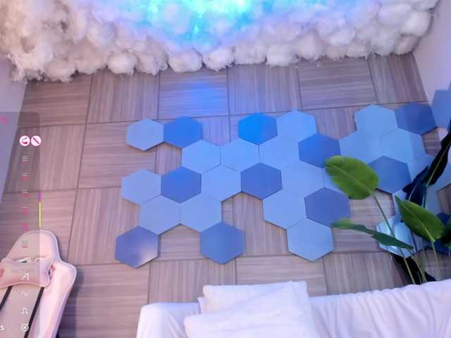 MilaGrace's BongaCams show and profile