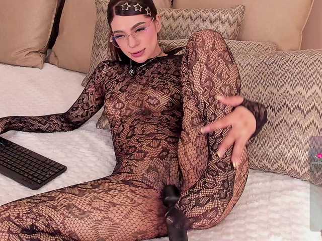MilaGrace live cam on BongaCams