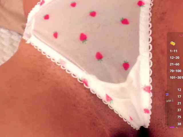 MilaGrace webcam