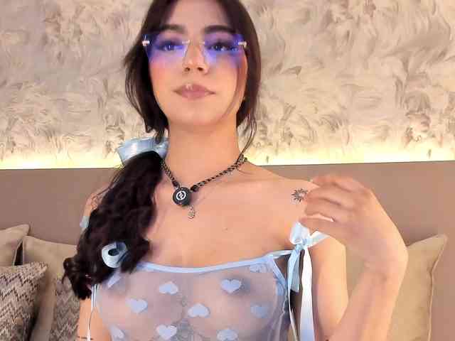 MilaGrace webcam