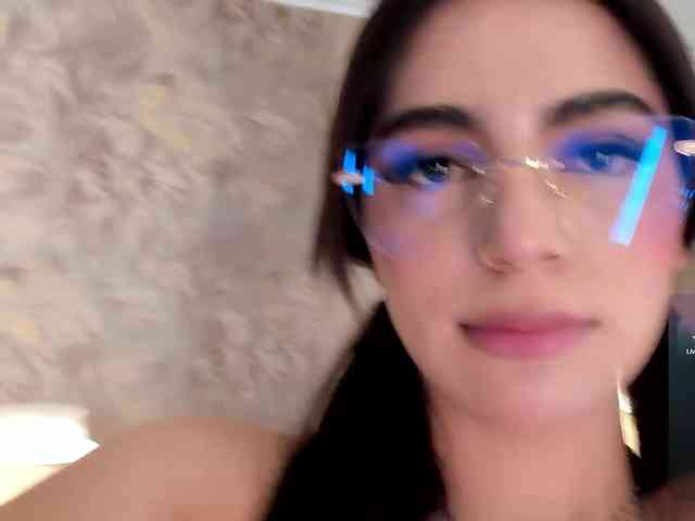 MilaGrace webcam
