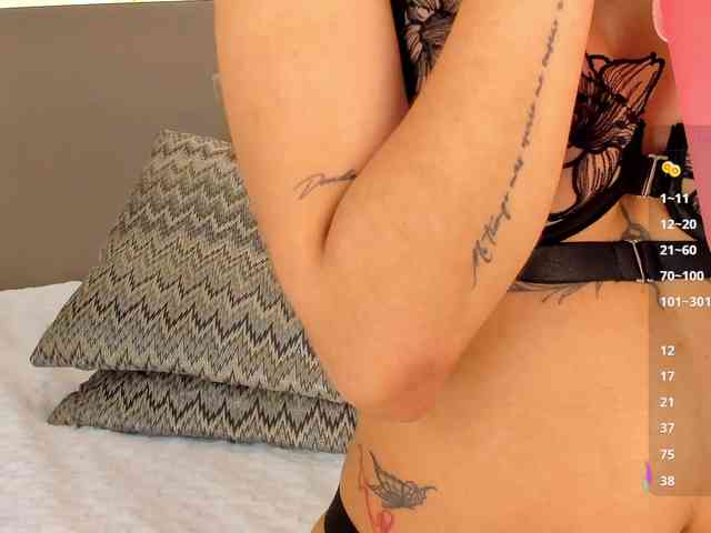MilaGrace webcam