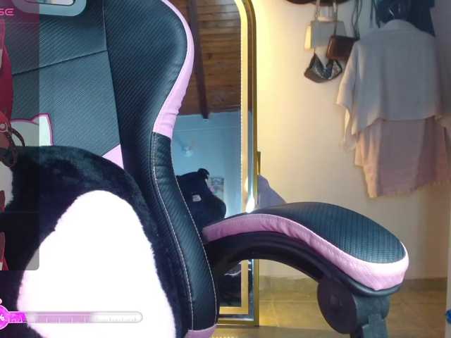 coraline1 live cam on BongaCams