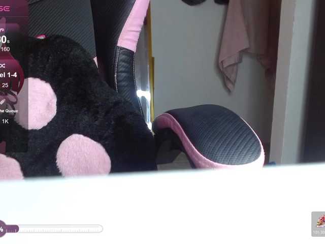 coraline1 live cam on BongaCams