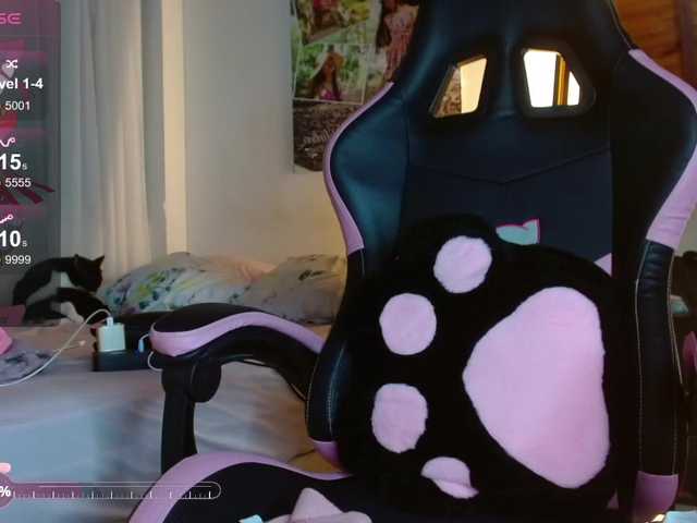 coraline1 live webcam show