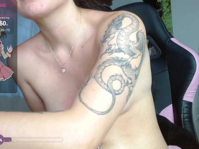 le modèle coraline1 est en webcam porno dans un show sur le site bongacams, il possède les tags suivants: Latino/Hispanic,Brunette,Trimmed