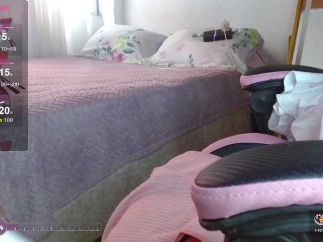 coraline1 live cam on BongaCams
