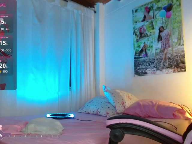 coraline1 live cam on BongaCams