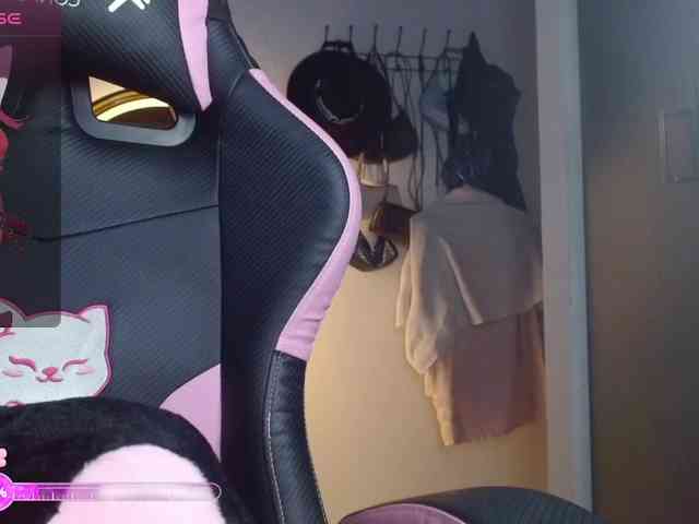 coraline1 Live Webcam on BongaCams