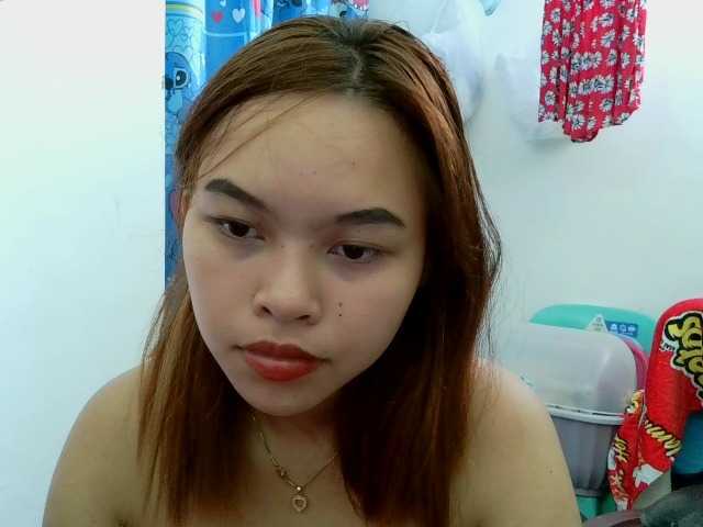 sweetiepiee live cam on BongaCams