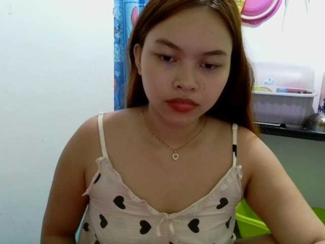 sweetiepiee live cam on BongaCams