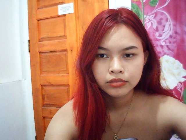 sweetiepiee live cam on BongaCams