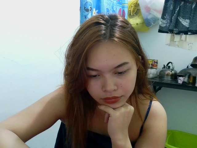 sweetiepiee live cam on BongaCams