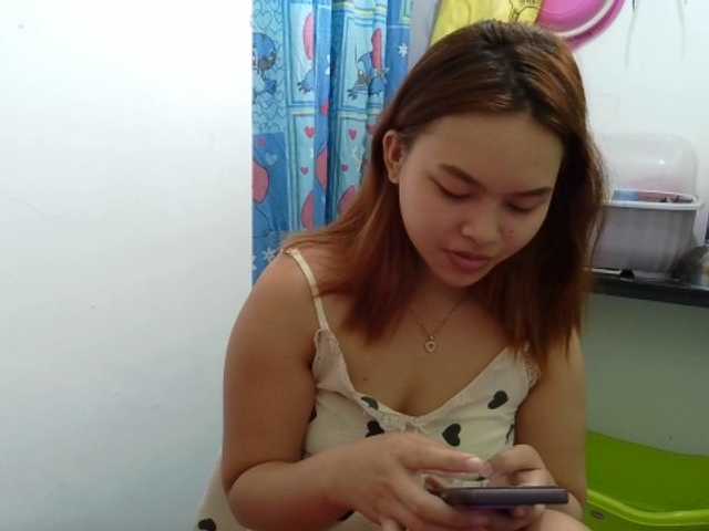 sweetiepiee live cam on BongaCams