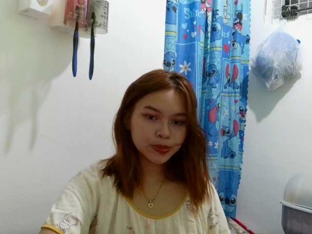 sweetiepiee live cam on BongaCams
