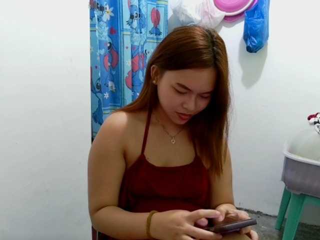 sweetiepiee live cam on BongaCams