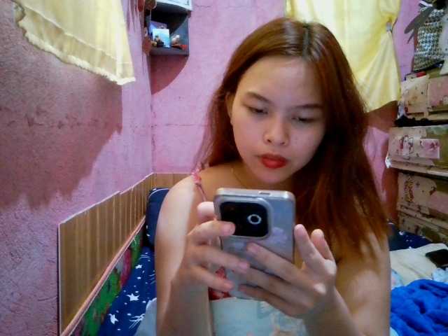 sweetiepiee live cam on BongaCams