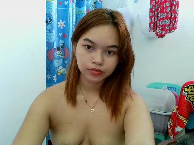 sweetiepiee live cam on BongaCams