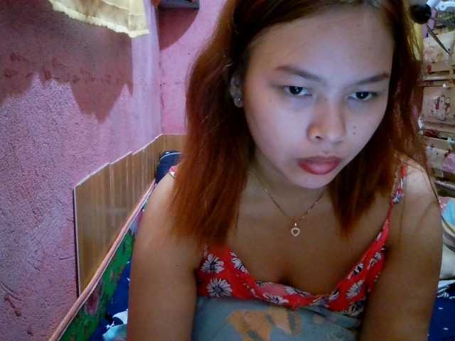 sweetiepiee live cam on BongaCams
