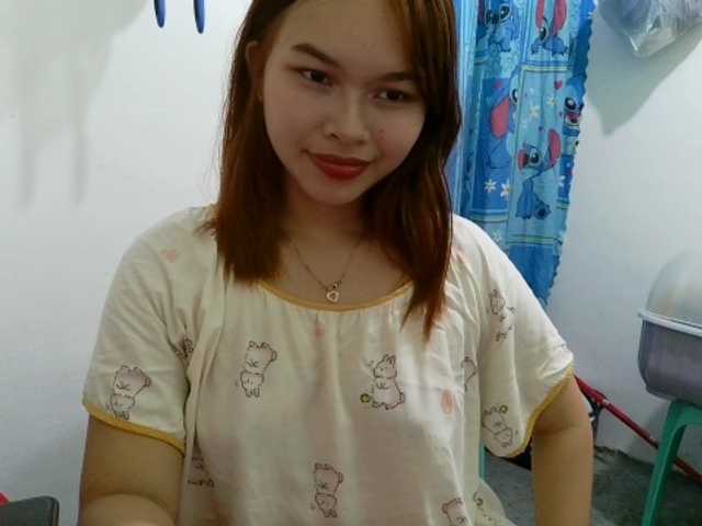 sweetiepiee live cam on BongaCams