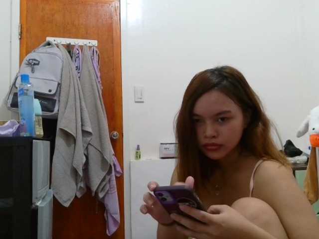 sweetiepiee live cam on BongaCams