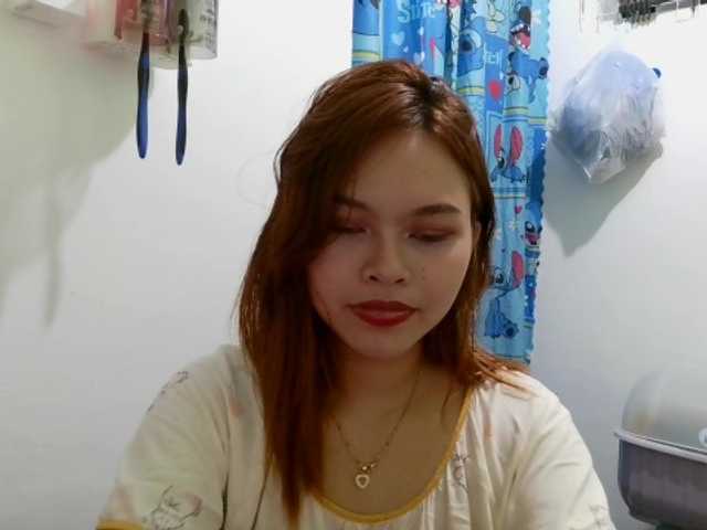 sweetiepiee live cam on BongaCams