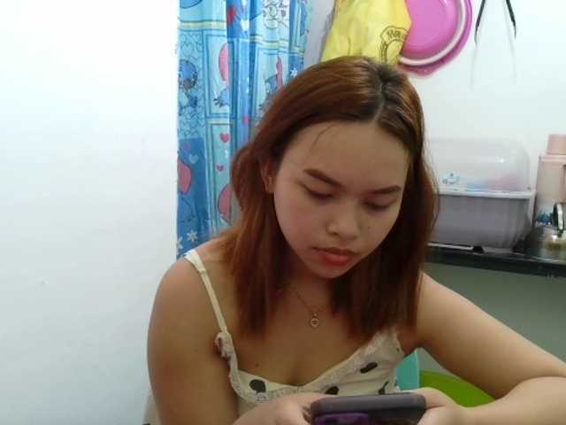 sweetiepiee live cam on BongaCams