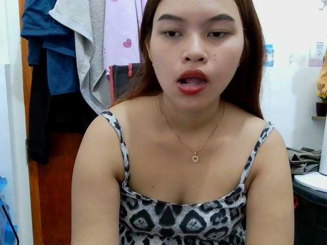 sweetiepiee live cam on BongaCams