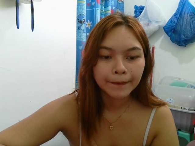 sweetiepiee live cam on BongaCams