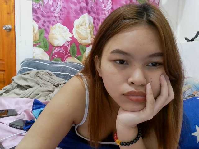 sweetiepiee live cam on BongaCams