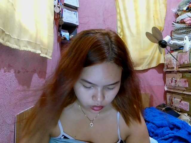 sweetiepiee live cam on BongaCams